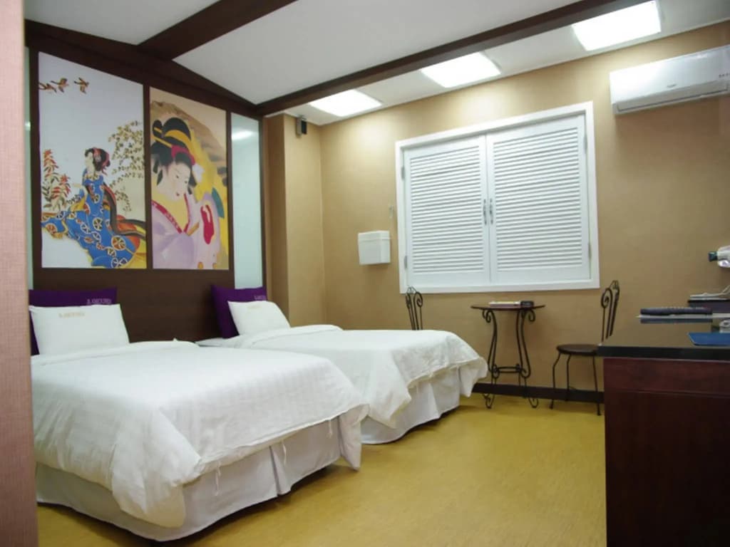 Amourex Hotel - photo 3