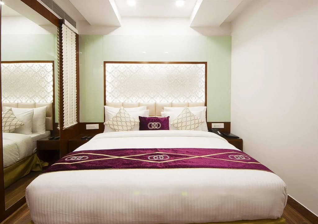 Hotel Swaran Palace - photo 4