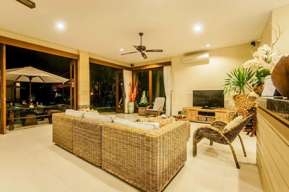 伊科巴纳巴厘岛别墅(Ikobana Bed and Breakfast Bali) - photo 14