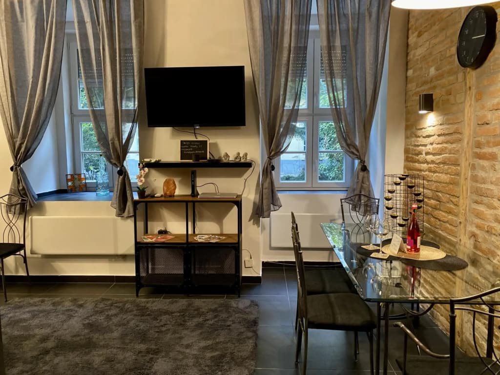 Király Apartman - photo 2