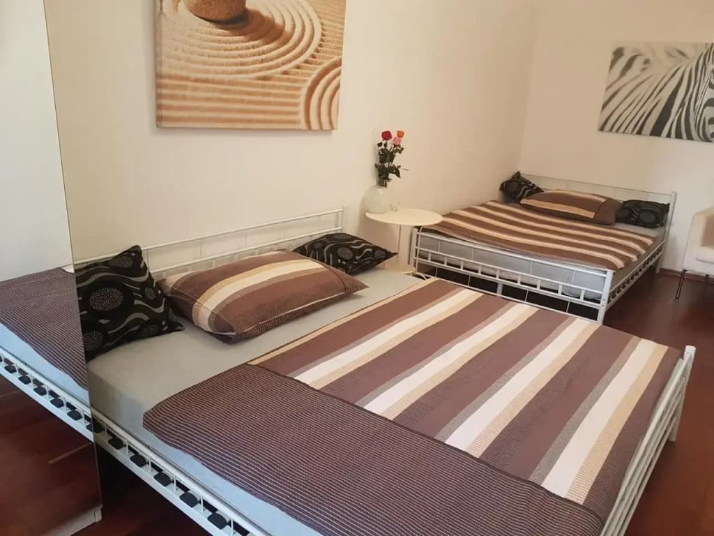 Spacious 3BDR Wenceslas Square - photo 27