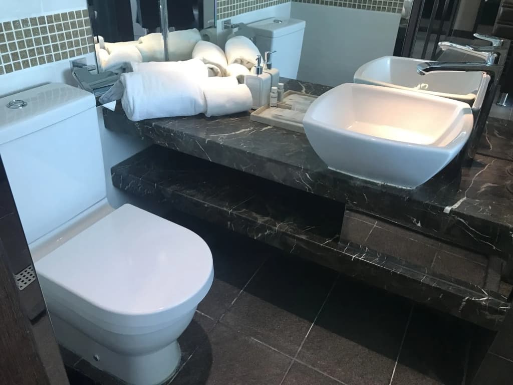 Crafa Harbour Hotel - photo 8