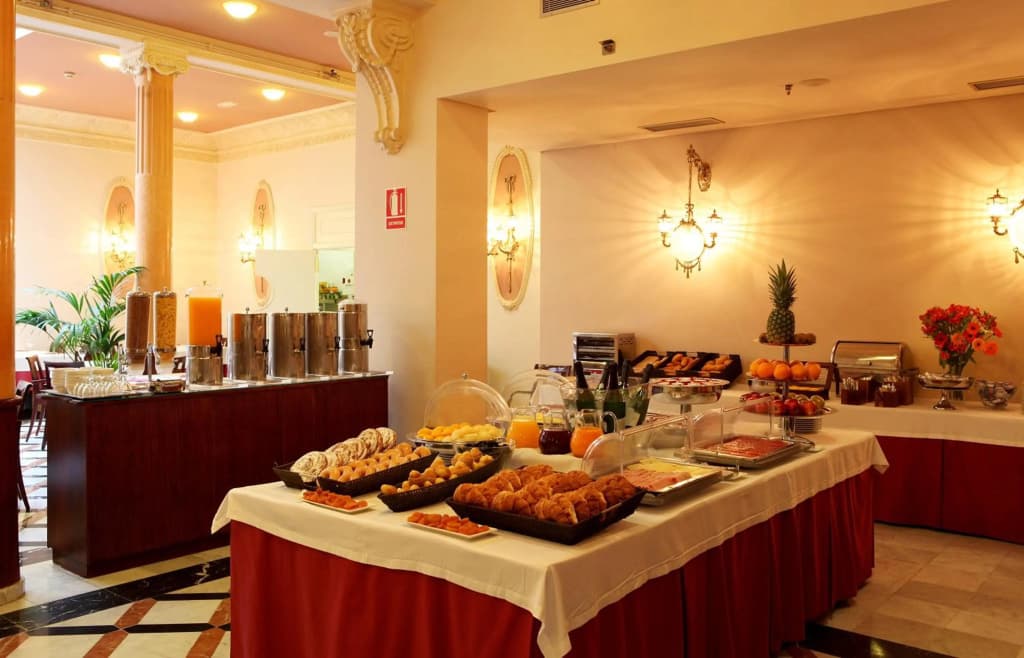 Nouvel Hotel - photo 30