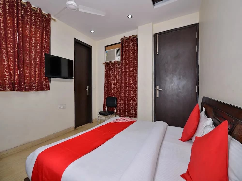 Hotel Lotus BB By OYO Rooms - photo 6