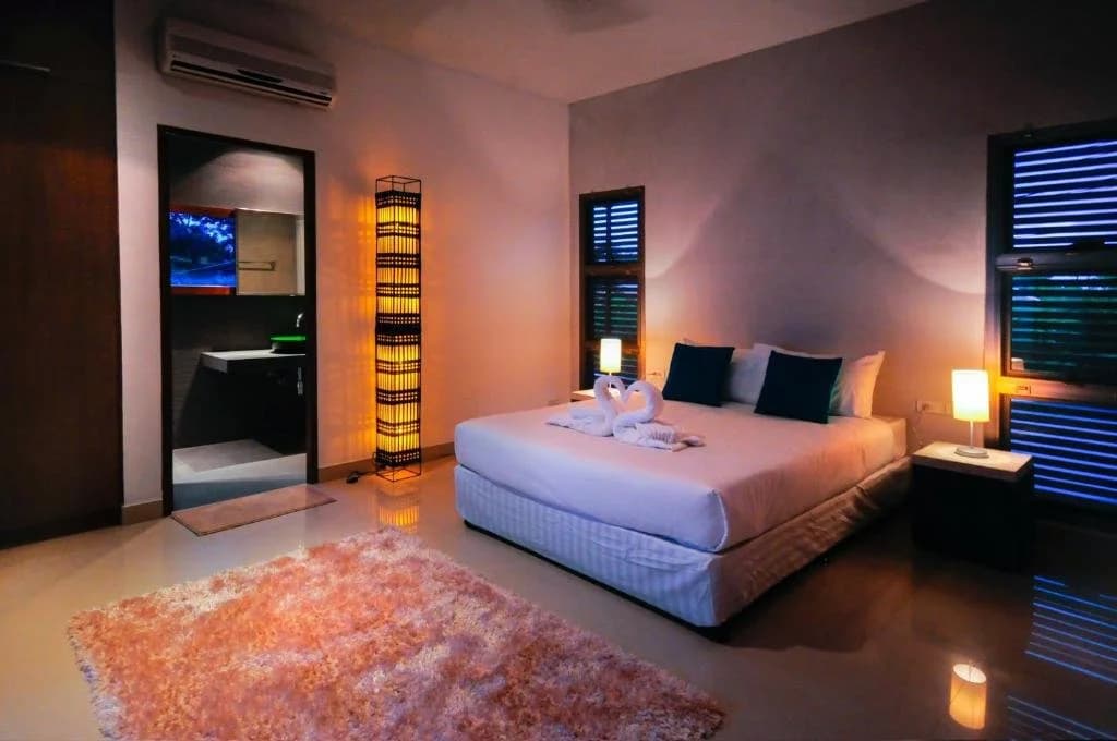 Nai Harn Beach Villa - photo 2