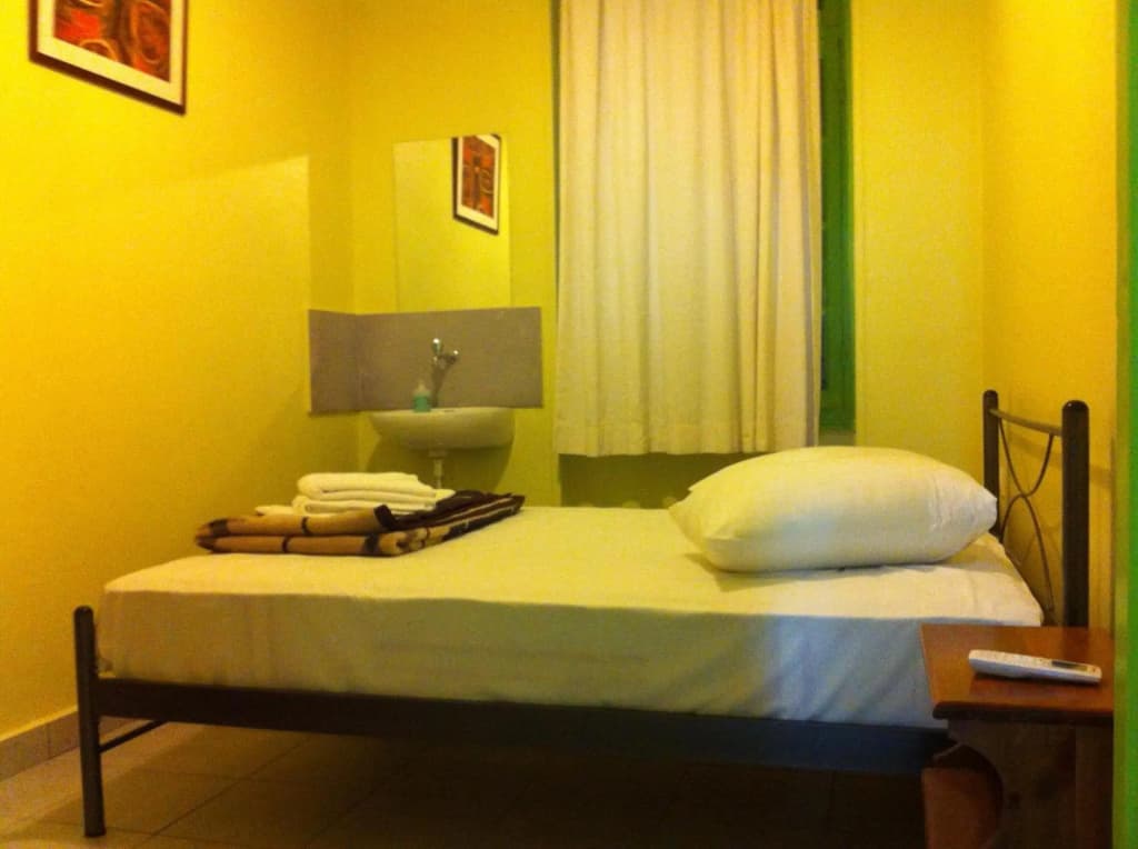 Zeus Hostel - photo 12