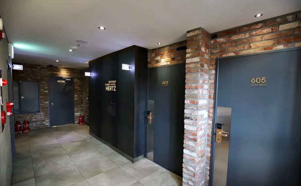 HERTZ Hotel - photo 11