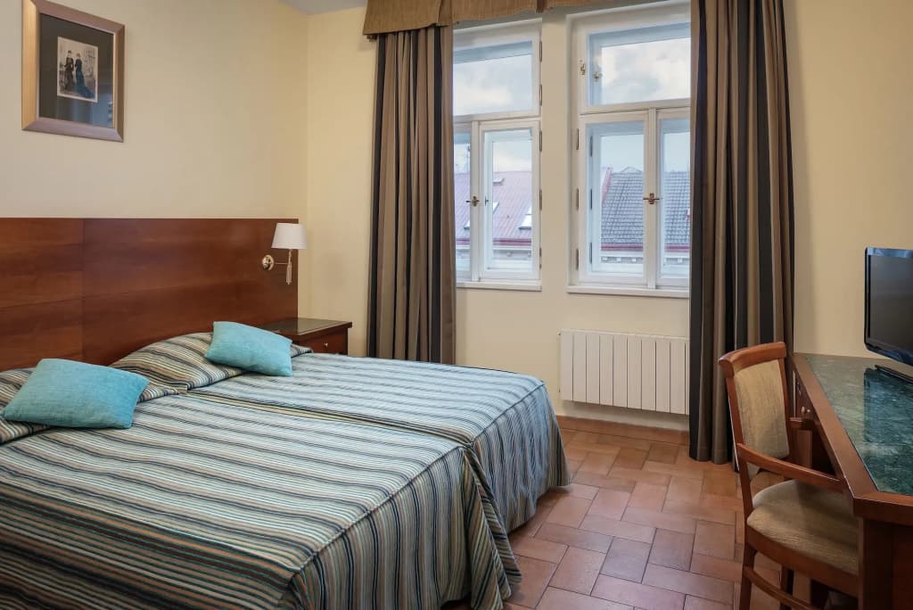 Hotel Galileo Prague - photo 11