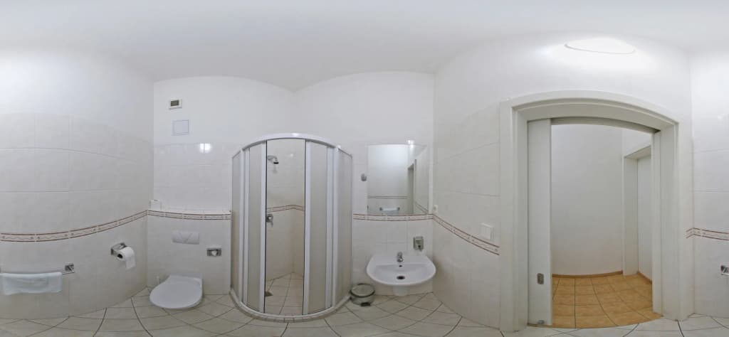 Leon hotel - photo 8