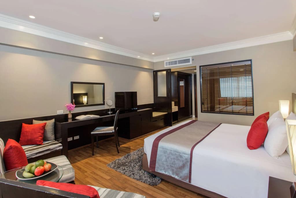 Ramada Plaza by Wyndham Bangkok Menam Riverside - photo 7