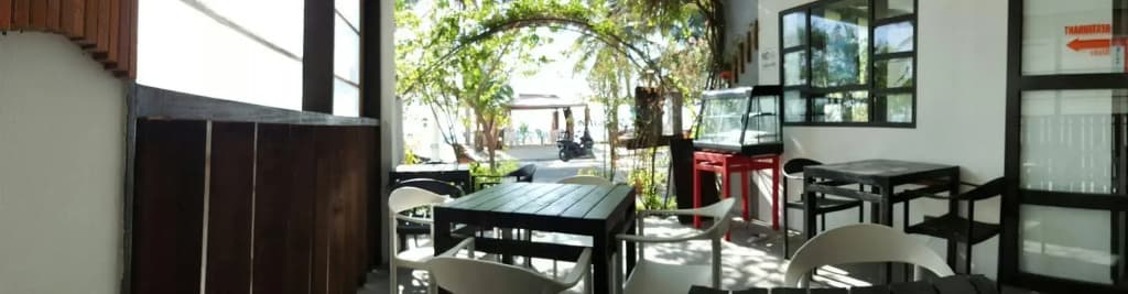Hotelodge Aloevera Beach - photo 10