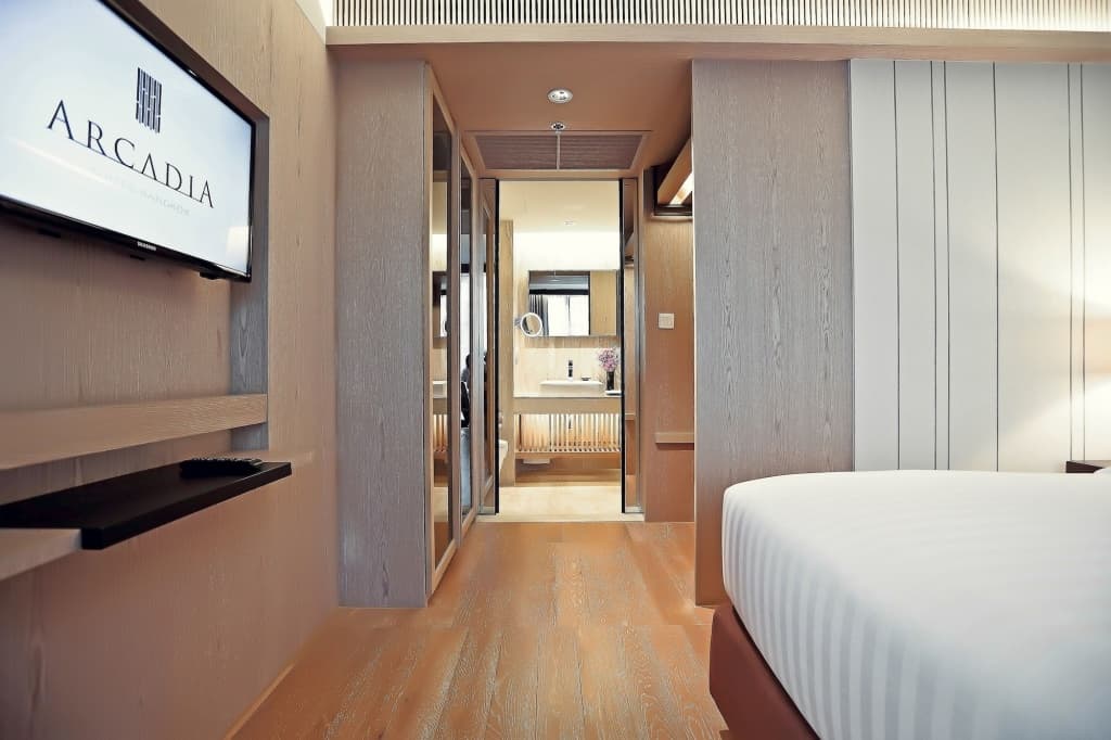 Arcadia Suites Bangkok - photo 16