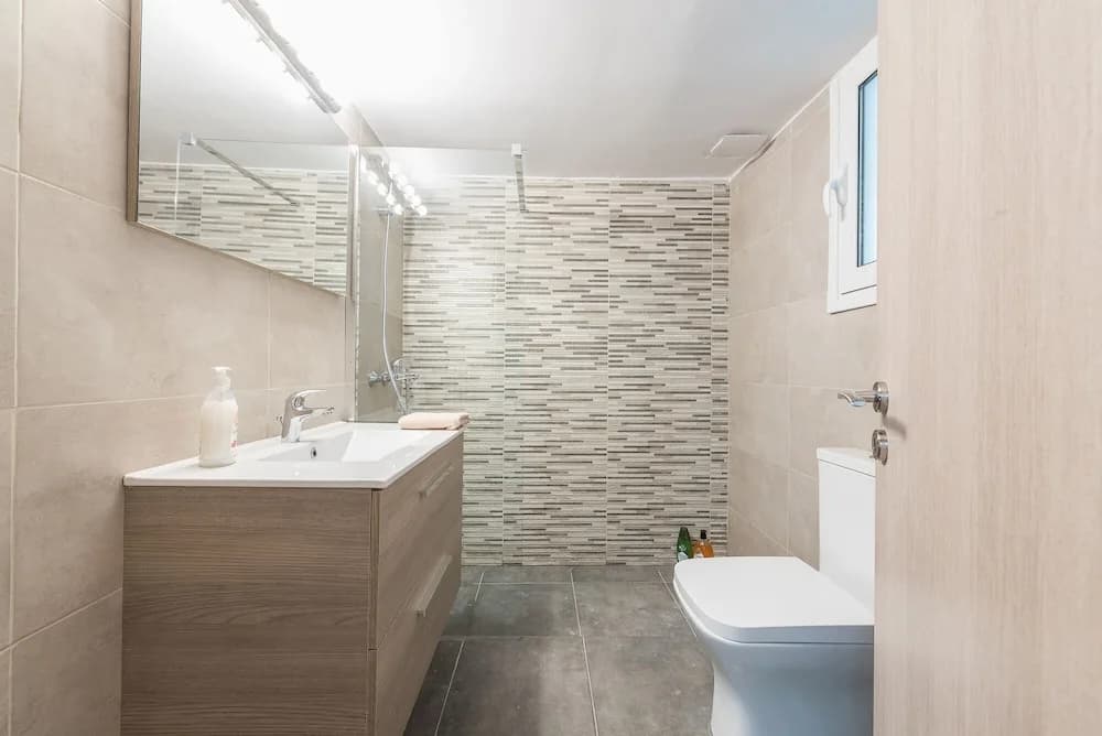 Athens Crystal Suites Apartments - photo 9