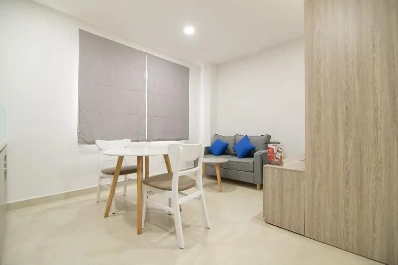 RedDoorz Premium near E-Town 3 - photo 5