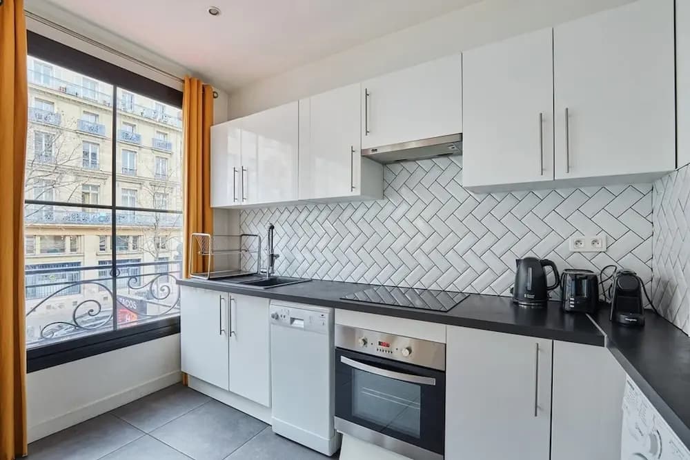 Superb 3 Bedroom Flat Center of Paris - photo 11