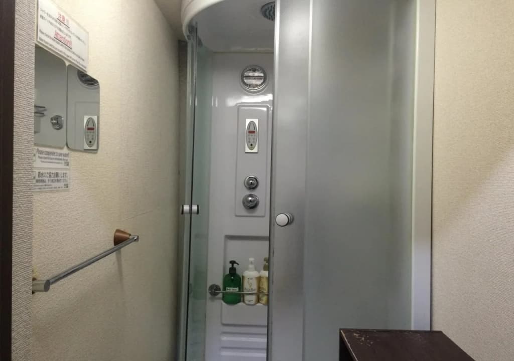 Hostel BASE POINT Osaka - photo 12