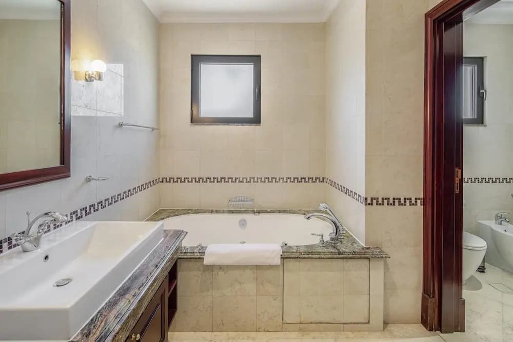Prvt Pool Beach in Luxury Palm Jumeirah Villa - photo 9