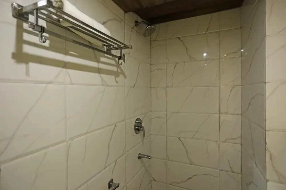 Collection O 8479 Hotel Ambience - photo 8