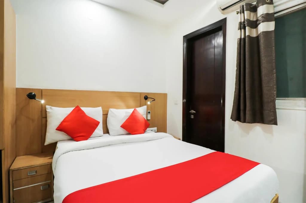 Hotel Green Saffron - photo 2