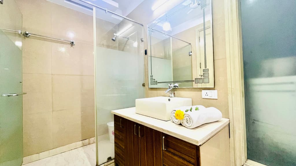 Bluo Park Facing 3Bhk - Balcony, Lift, Parking - photo 11