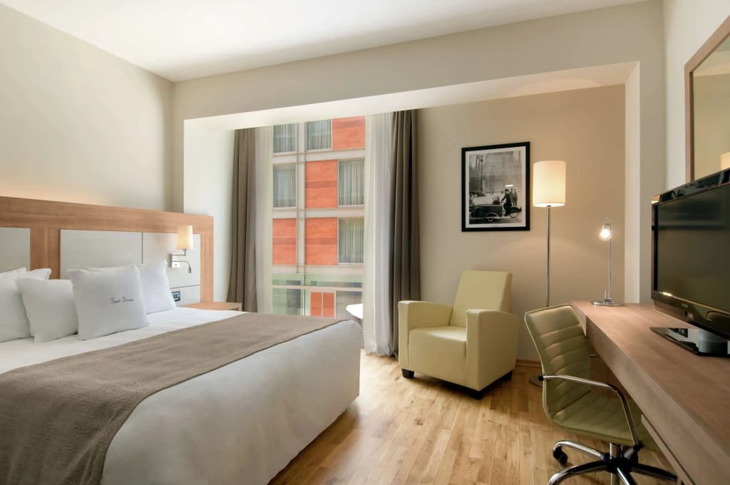 DoubleTree by Hilton Milan - photo 8