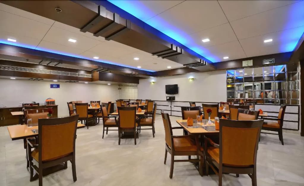Hotel Southgate - photo 17