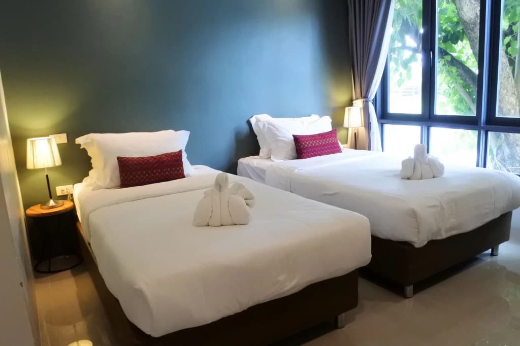 H Hotel Phrasing - photo 5