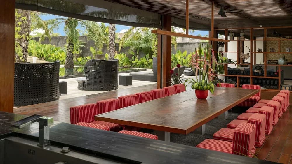 SuperNova Private Boutique Retreat Villa - photo 20