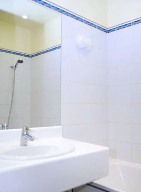 Hotel Hospitel - photo 9