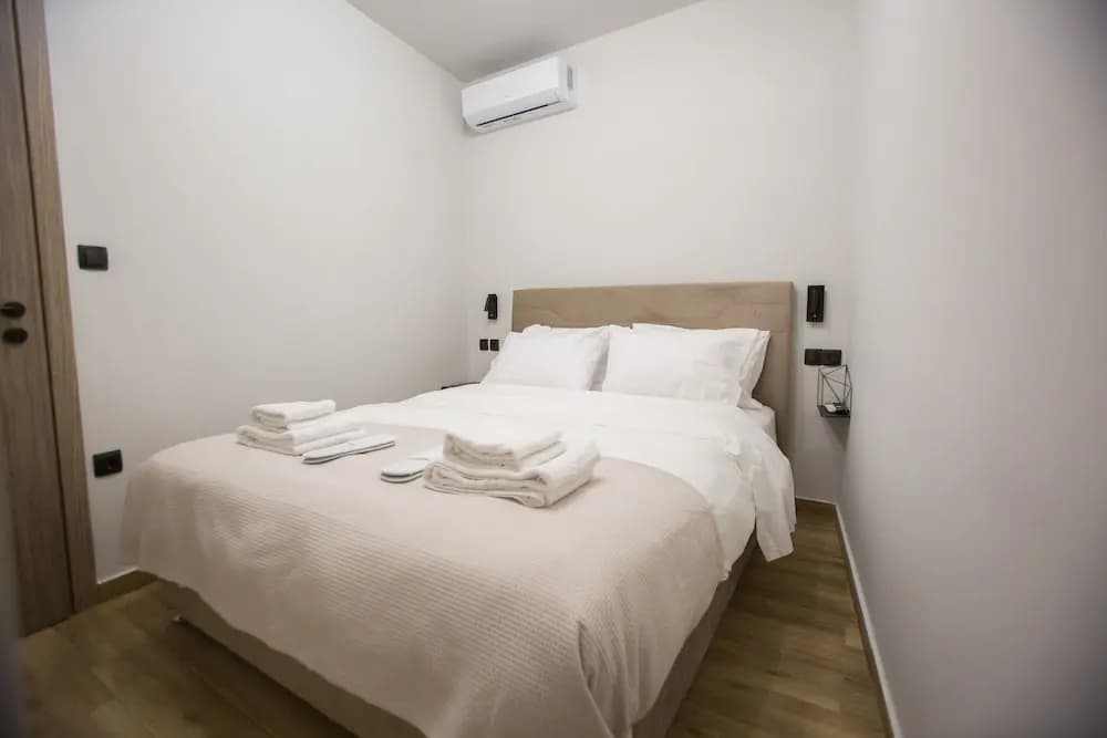 Raise Acropolis View Suites - main photo