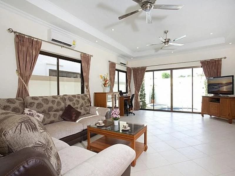 Deeji Villa - main photo