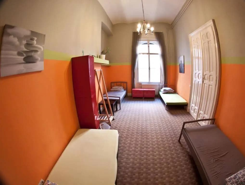Barocco Hostel - photo 1