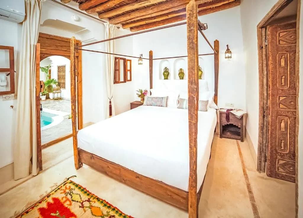 Marrakesh Villa Sleeps 14 with Pool - photo 1