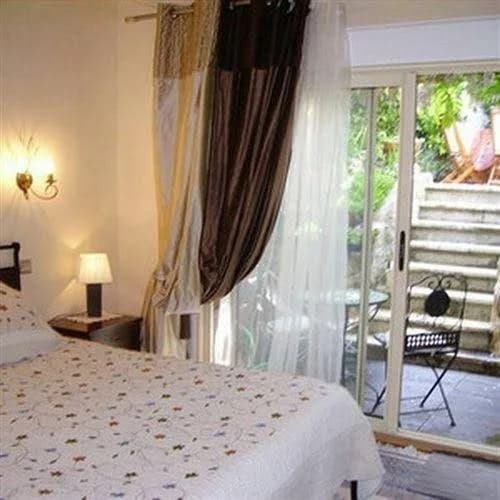 Bed and Breakfast Dessous Des Berges - main photo