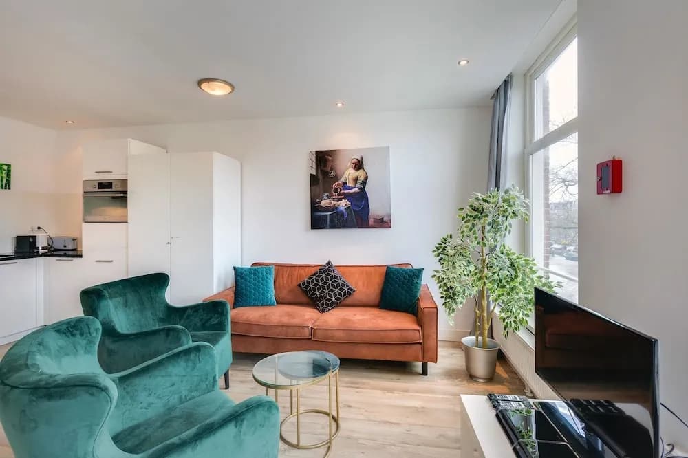 Marnixkade Apartments - photo 1