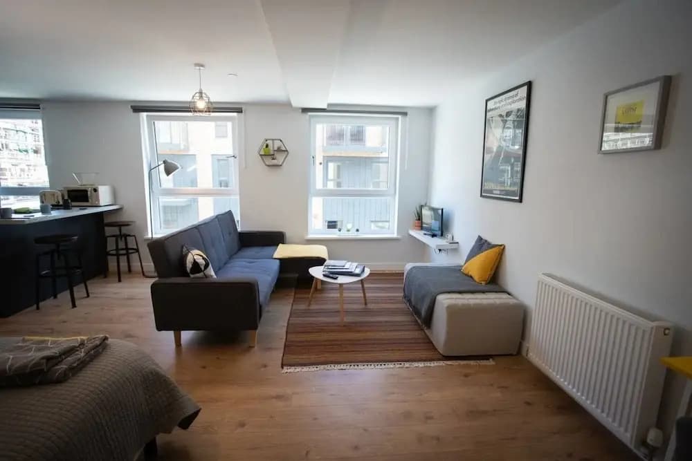 Studio flat with free Parking - photo 7
