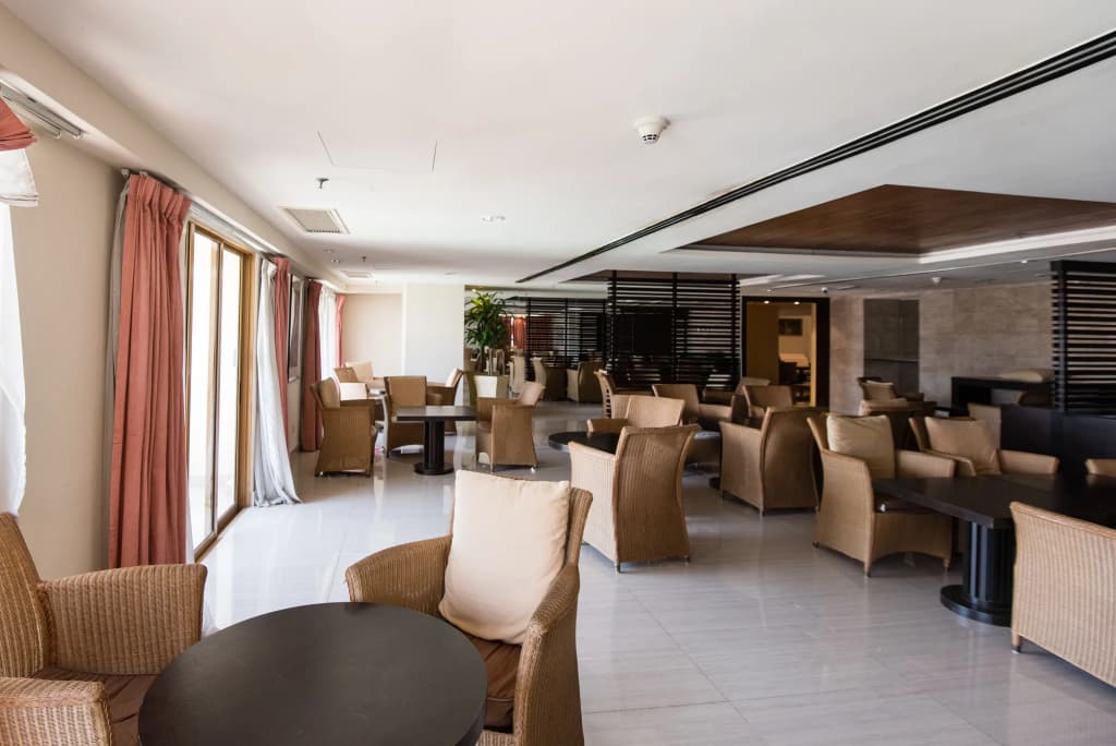 W Studio Resort Suites at Pyramid Tower - photo 21