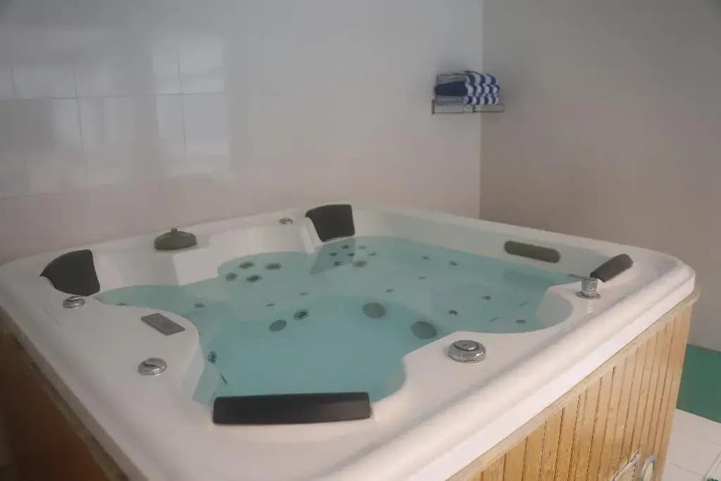 Ramee Guestline Hotel Qurum - photo 22