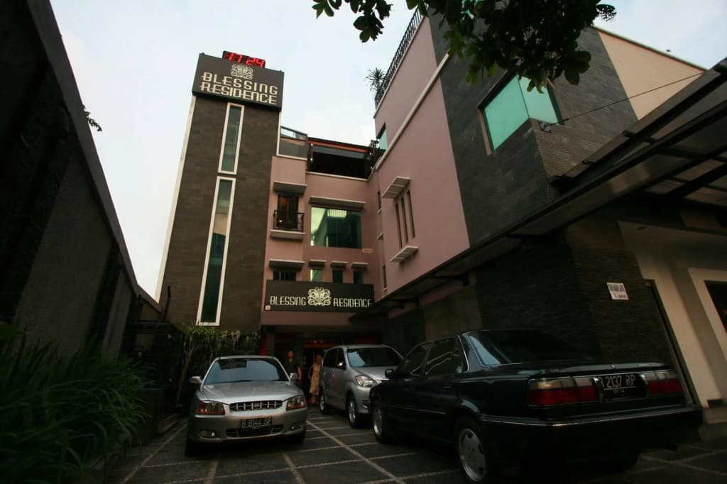 RedDoorz Plus @ Karet Setiabudi - photo 1