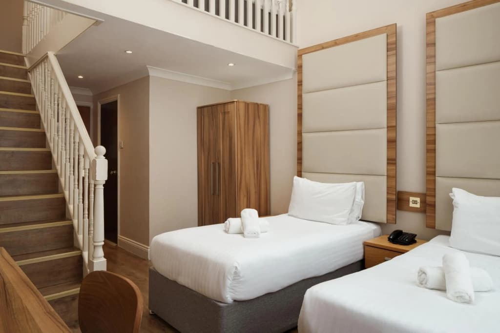 Royal Eagle Hotel - photo 19