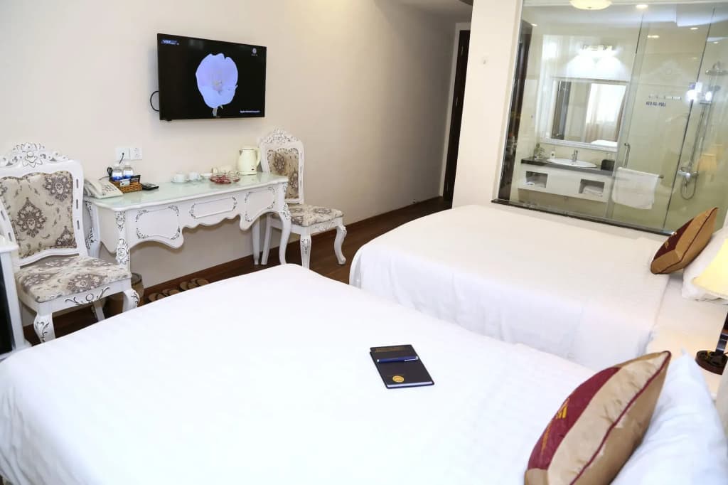 Tuyet Son Hotel - photo 44