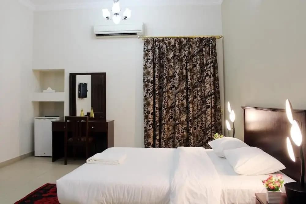 Sahara Hotel Apartment - photo 6