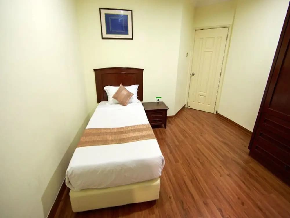 Beta Service Apartment - photo 7