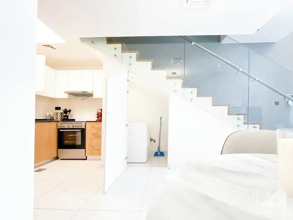 Luxury 1-br Villa in Rukan: Dubai Skyline Views! - photo 6