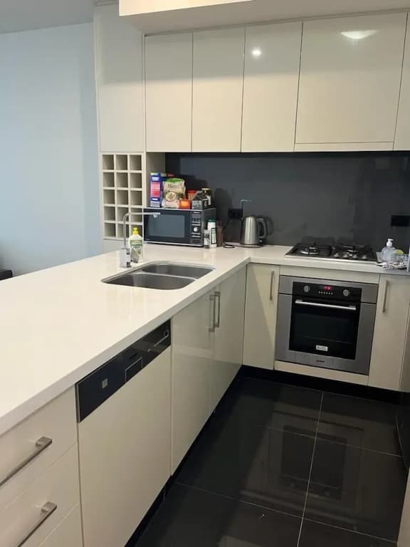 Sydney Central Apartments - photo 18