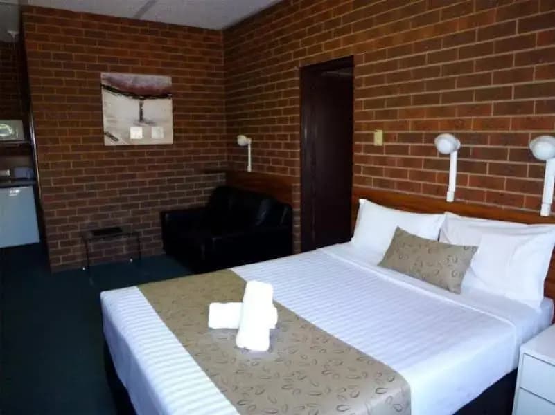 Healesville Motor Inn - photo 26