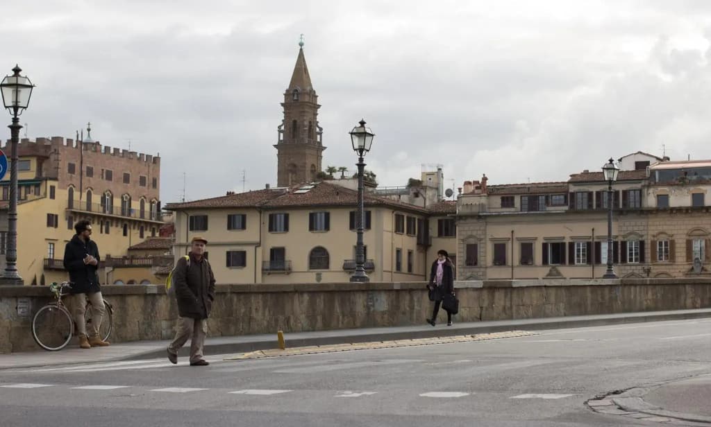 Ponte Vecchio 3 bedroom apartment - photo 22
