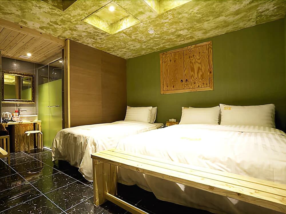 Eco Hotel - photo 5