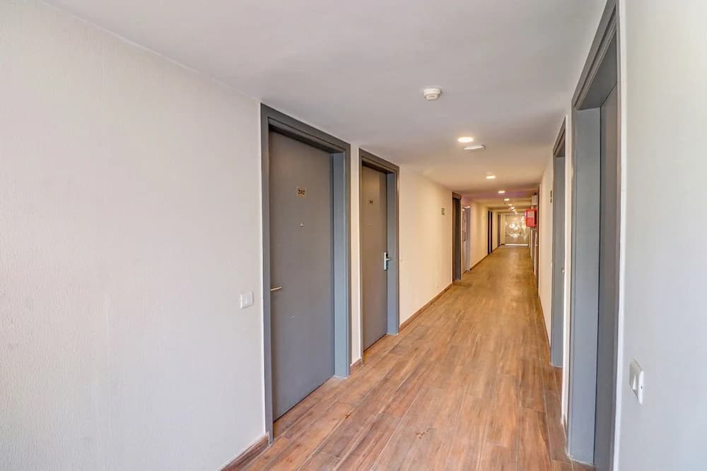 F9 Kirti Nagar by Fabhotel - photo 2