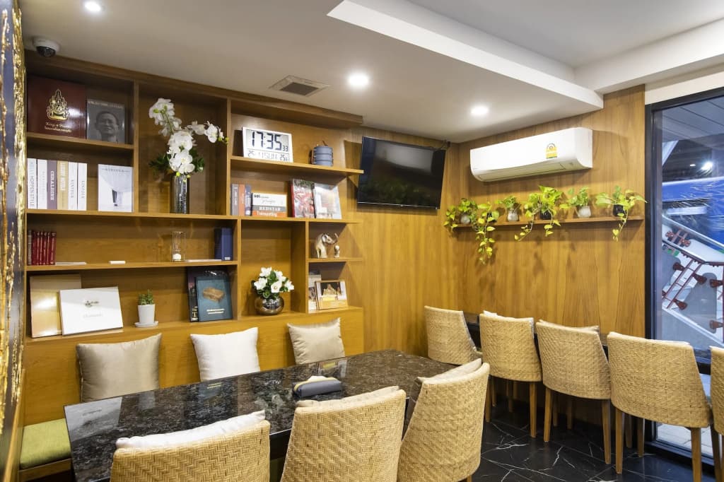 Sukhon Hotel - photo 16